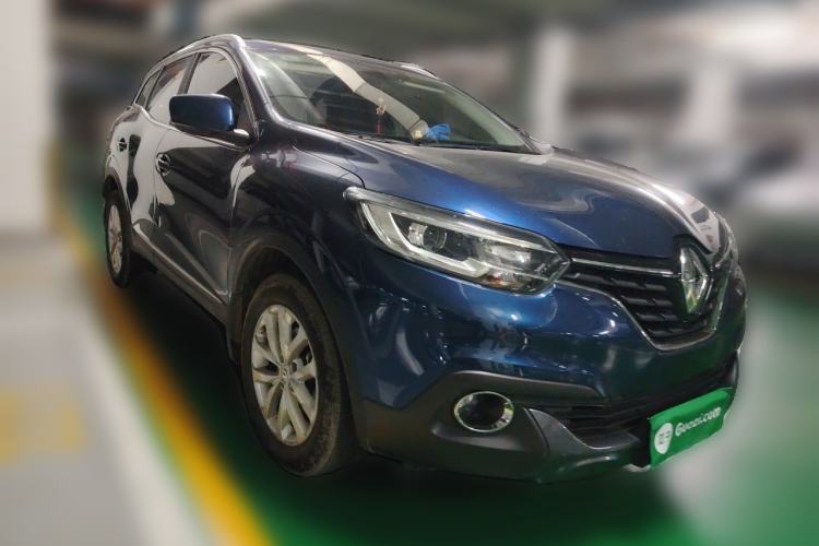 Used Renault Kadjar 2016 2.0L Two-Wheel-Drive Luxury Edition Front Right 45 Deg