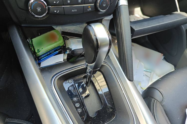 Used Renault Kadjar 2016 2.0L Two-Wheel Drive Prestige Edition Gear Lever