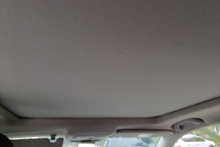Used Renault Kadjar 2016 2.0L Two-Wheel-Drive Luxury Edition Headliner