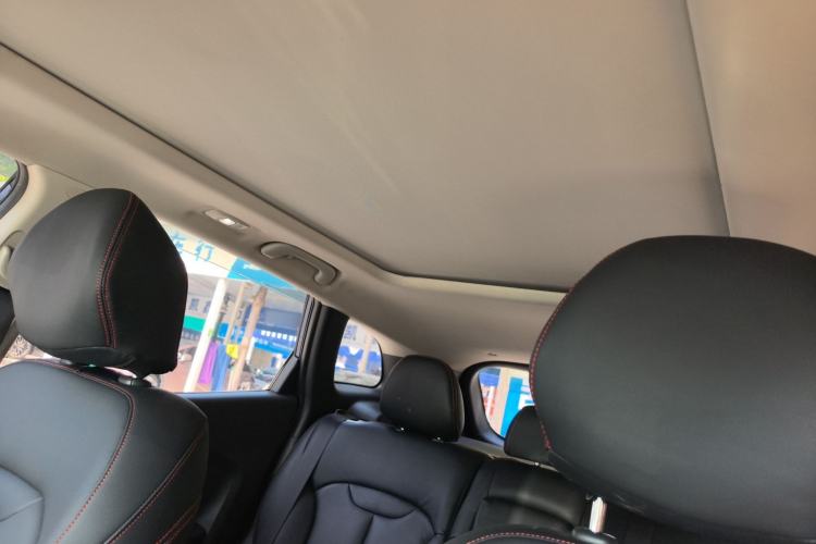 Used Renault Kadjar 2016 2.0L Two-Wheel Drive Leading Edition Headliner