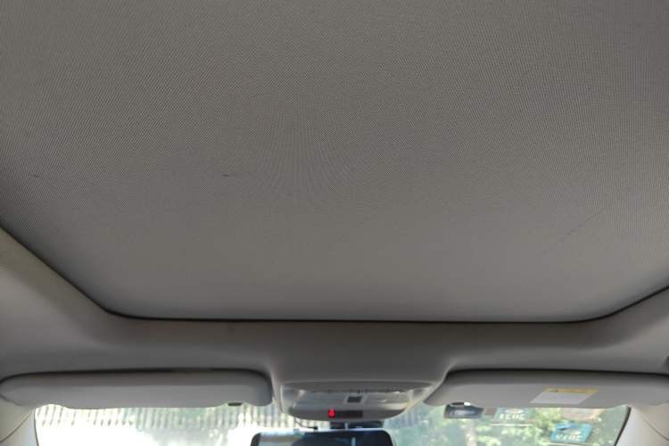 Used Renault Kadjar 2016 2.0L Two-Wheel Drive Prestige Edition Headliner