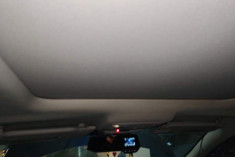 Used Renault Kadjar 2016 2.0L Two-Wheel-Drive Luxury Edition Headliner