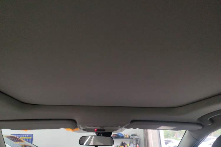 Used Renault Kadjar 2016 2.0L Two-Wheel-Drive Luxury Edition Headliner