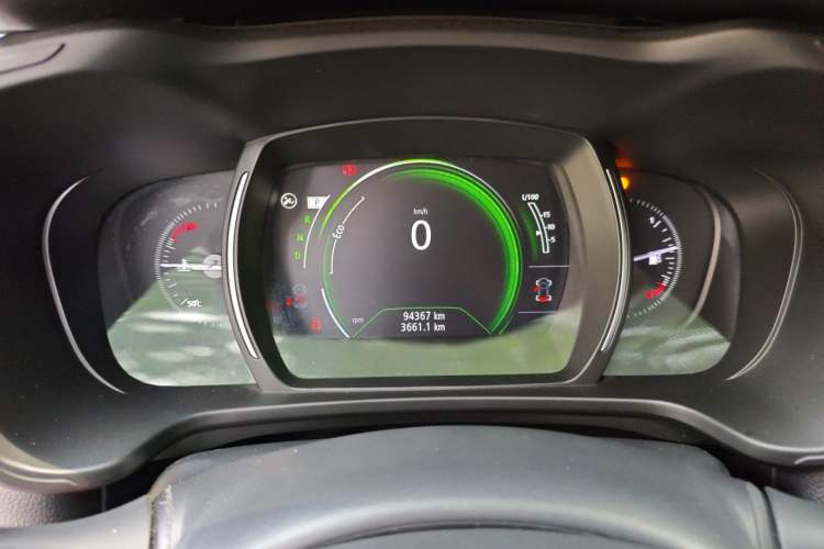 Used Renault Kadjar 2016 2.0L Two-Wheel Drive Comfort Edition Instrument Cluster