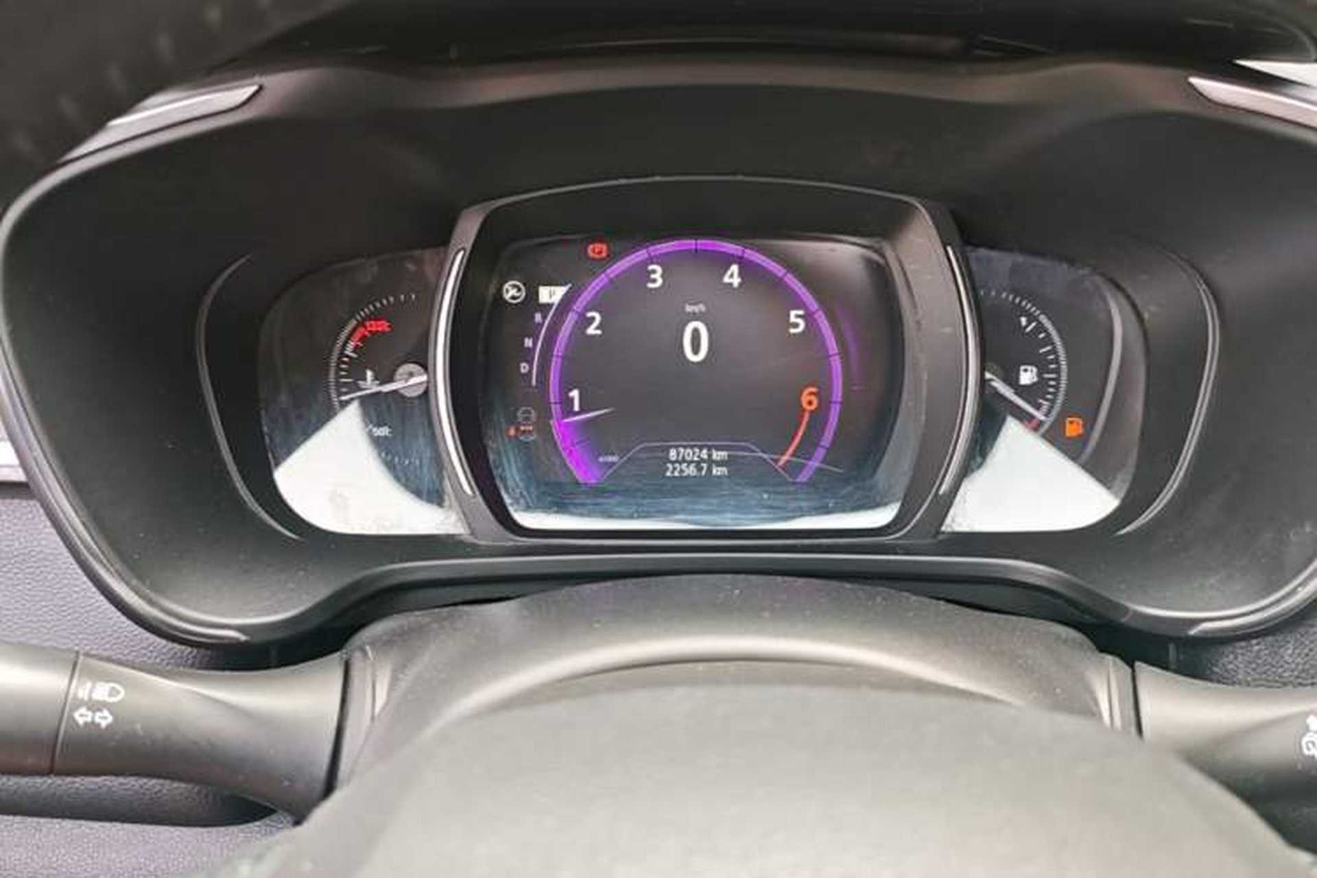 Used Renault Kadjar 2016 2.0L Two-Wheel-Drive Luxury Edition Instrument Cluster