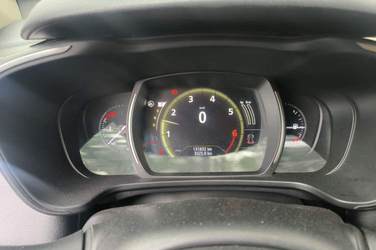 Used Renault Kadjar 2016 2.0L Two-Wheel-Drive Luxury Edition Instrument Cluster