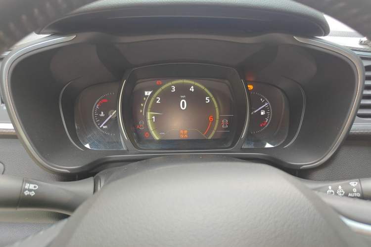 Used Renault Kadjar 2016 2.0L Two-Wheel-Drive Luxury Edition Instrument Cluster