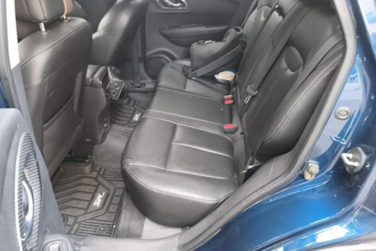 Used Renault Kadjar 2016 2.0L Two-Wheel Drive Prestige Edition Left Rear Seat
