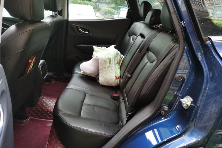 Used Renault Kadjar 2016 2.0L Two-Wheel-Drive Luxury Edition Left Rear Seat