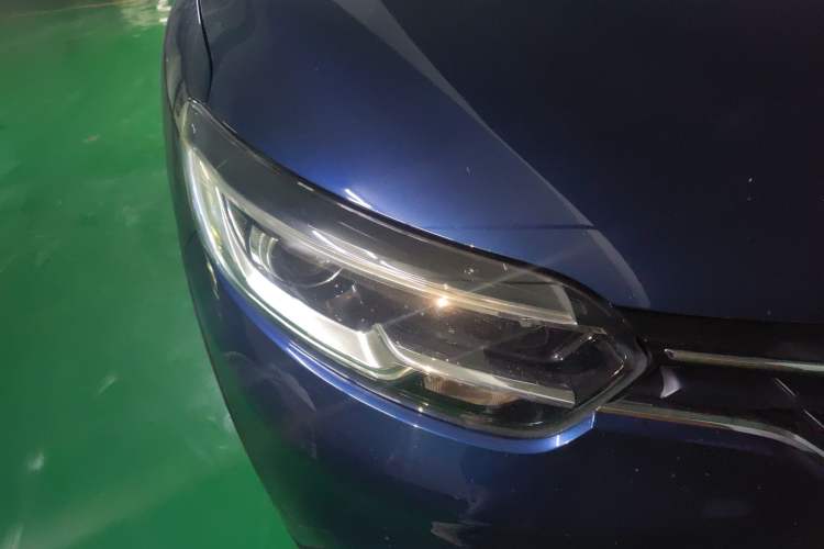 Used Renault Kadjar 2016 2.0L Two-Wheel Drive Leading Edition Right Front Headlight