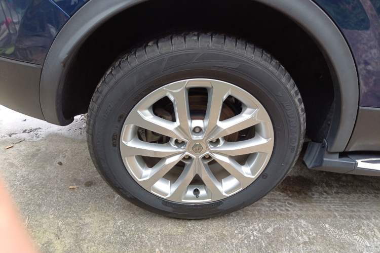 Used Renault Kadjar 2016 2.0L Two-Wheel-Drive Luxury Edition Right Rear Wheel Hub