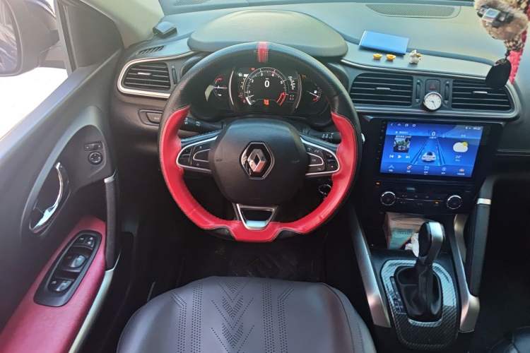 Used Renault Kadjar 2016 2.0L Two-Wheel Drive Leading Edition Steering Wheel