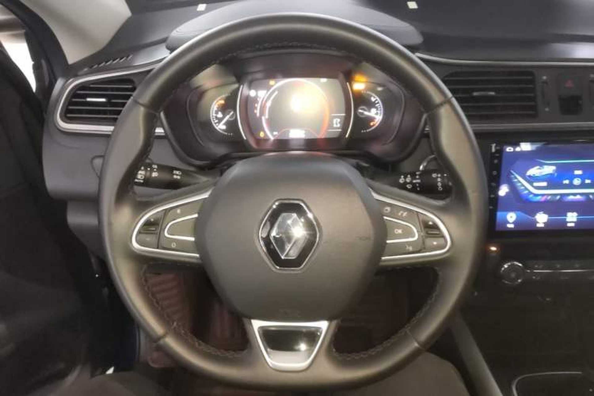 Used Renault Kadjar 2016 2.0L Four-Wheel Drive Ultimate Edition Steering Wheel