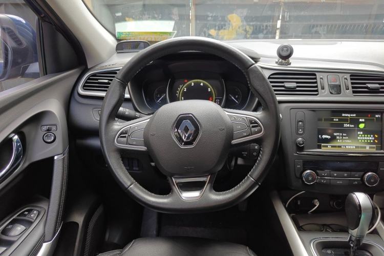 Used Renault Kadjar 2016 2.0L Two-Wheel-Drive Luxury Edition Steering Wheel