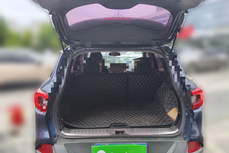 Used Renault Kadjar 2016 2.0L Two-Wheel Drive Comfort Edition Trunk