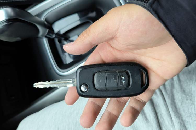 Used Renault Kadjar 2016 2.0L Two-Wheel-Drive Luxury Edition Vehicle Key