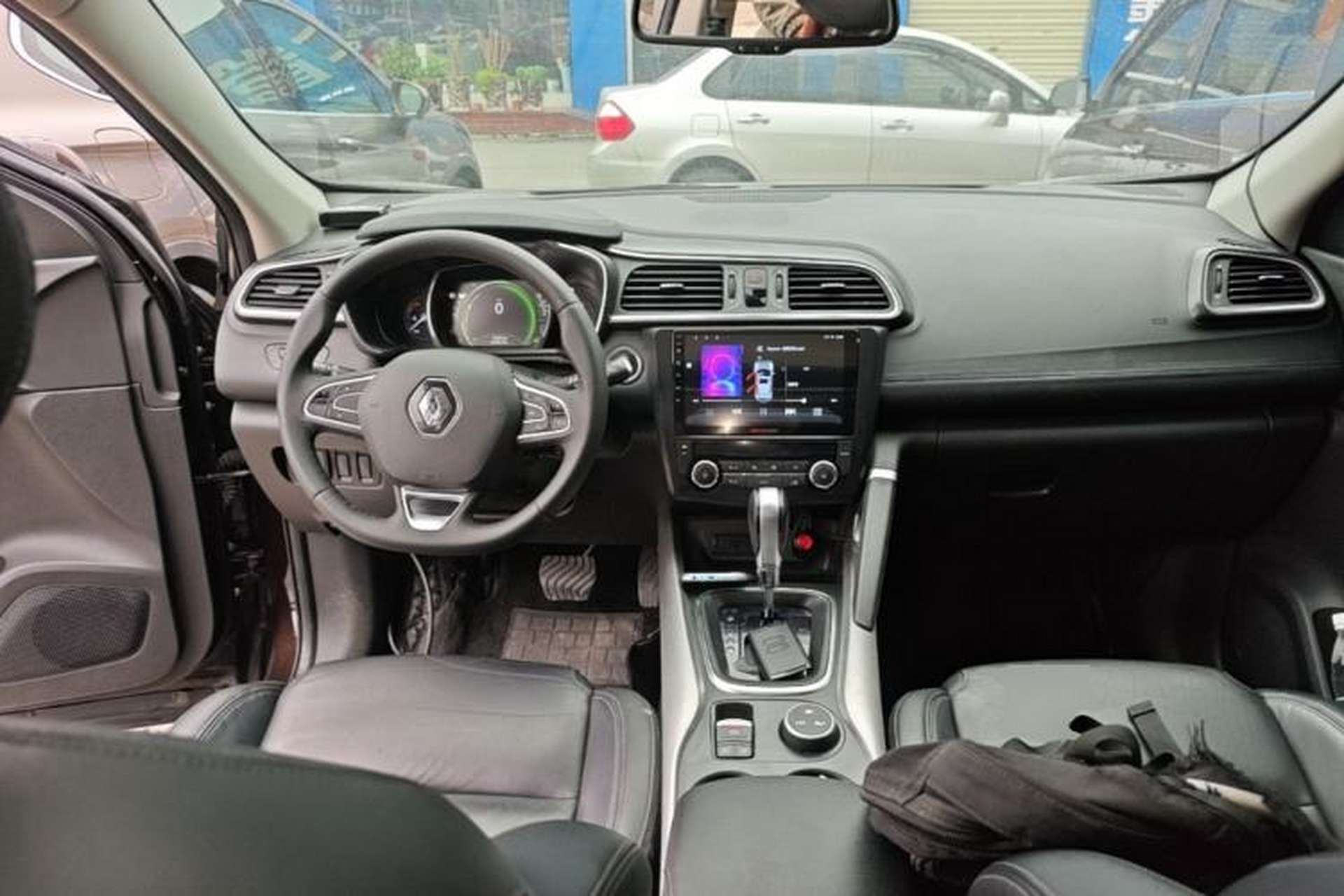 Used Renault Kadjar 2016 2.0L Two-Wheel Drive Prestige Edition Center Console