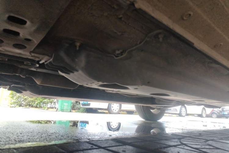 Used Renault Kadjar 2016 2.0L Two-Wheel Drive Comfort Edition Chassis Rear Left