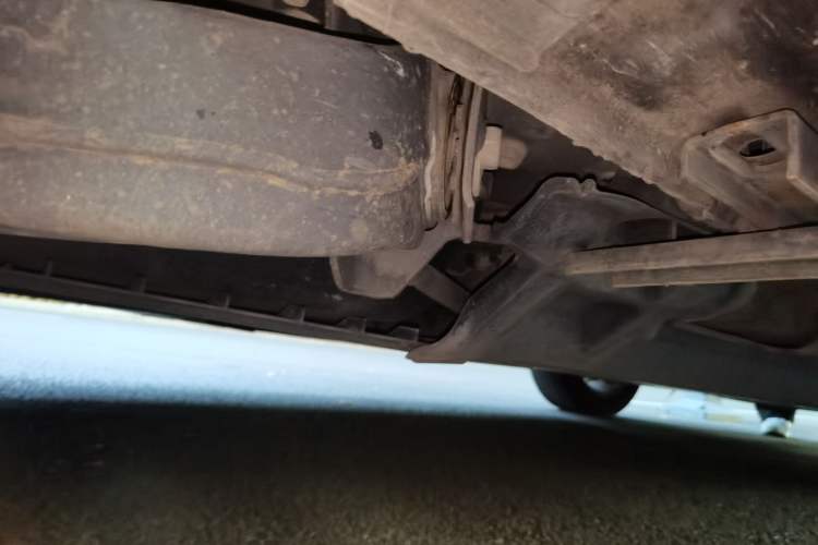Used Renault Kadjar 2016 2.0L Two-Wheel-Drive Luxury Edition Chassis Rear Right