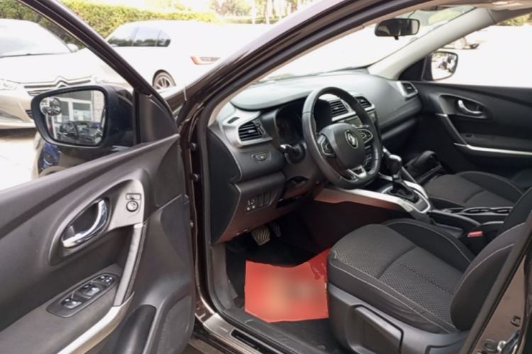 Used Renault Kadjar 2016 2.0L Two-Wheel Drive Leading Edition Driver Seat