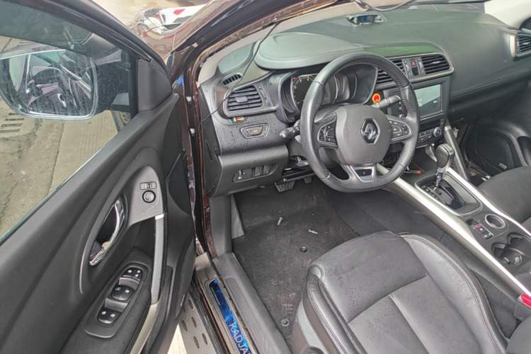 Used Renault Kadjar 2016 2.0L Two-Wheel-Drive Luxury Edition Driver Seat