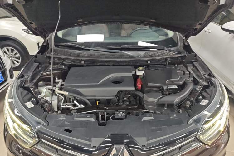 Used Renault Kadjar 2016 2.0L Two-Wheel Drive Prestige Edition Engine Bay