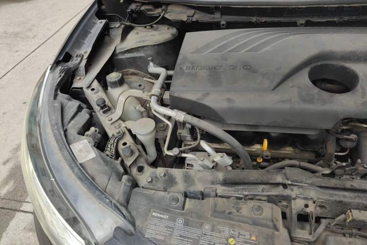 Used Renault Kadjar 2016 2.0L Two-Wheel Drive Comfort Edition Engine Bay Right