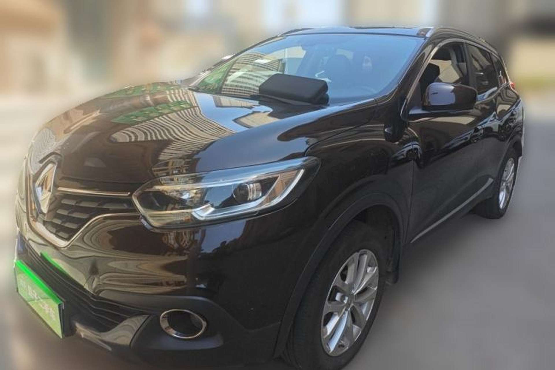 Used Renault Kadjar 2016 2.0L Two-Wheel-Drive Luxury Edition Front Left 45 Deg
