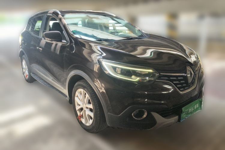 Used Renault Kadjar 2016 2.0L Two-Wheel-Drive Luxury Edition Front Right 45 Deg