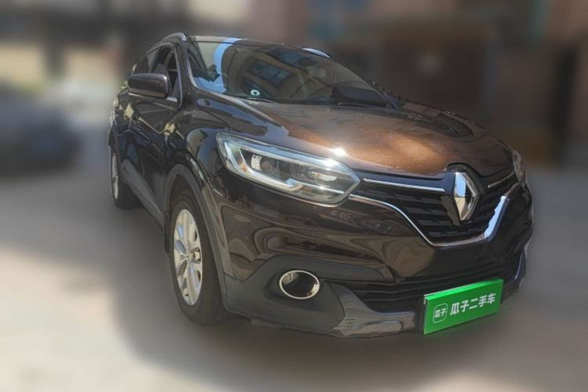 Used Renault Kadjar 2016 2.0L Two-Wheel-Drive Luxury Edition Front Right 45 Deg