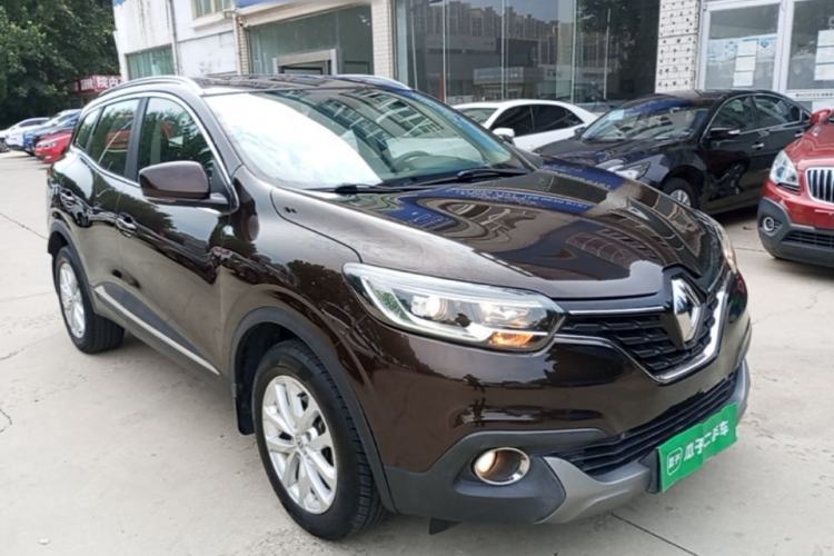 Used Renault Kadjar 2016 2.0L Two-Wheel Drive Leading Edition Front Right 45 Deg
