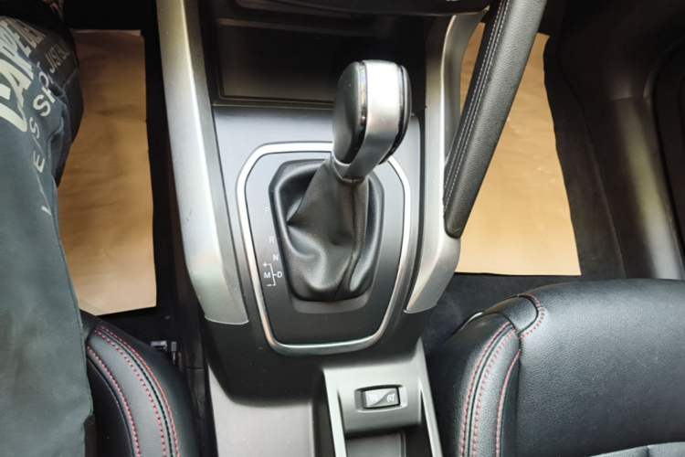 Used Renault Kadjar 2016 2.0L Two-Wheel Drive Leading Edition Gear Lever