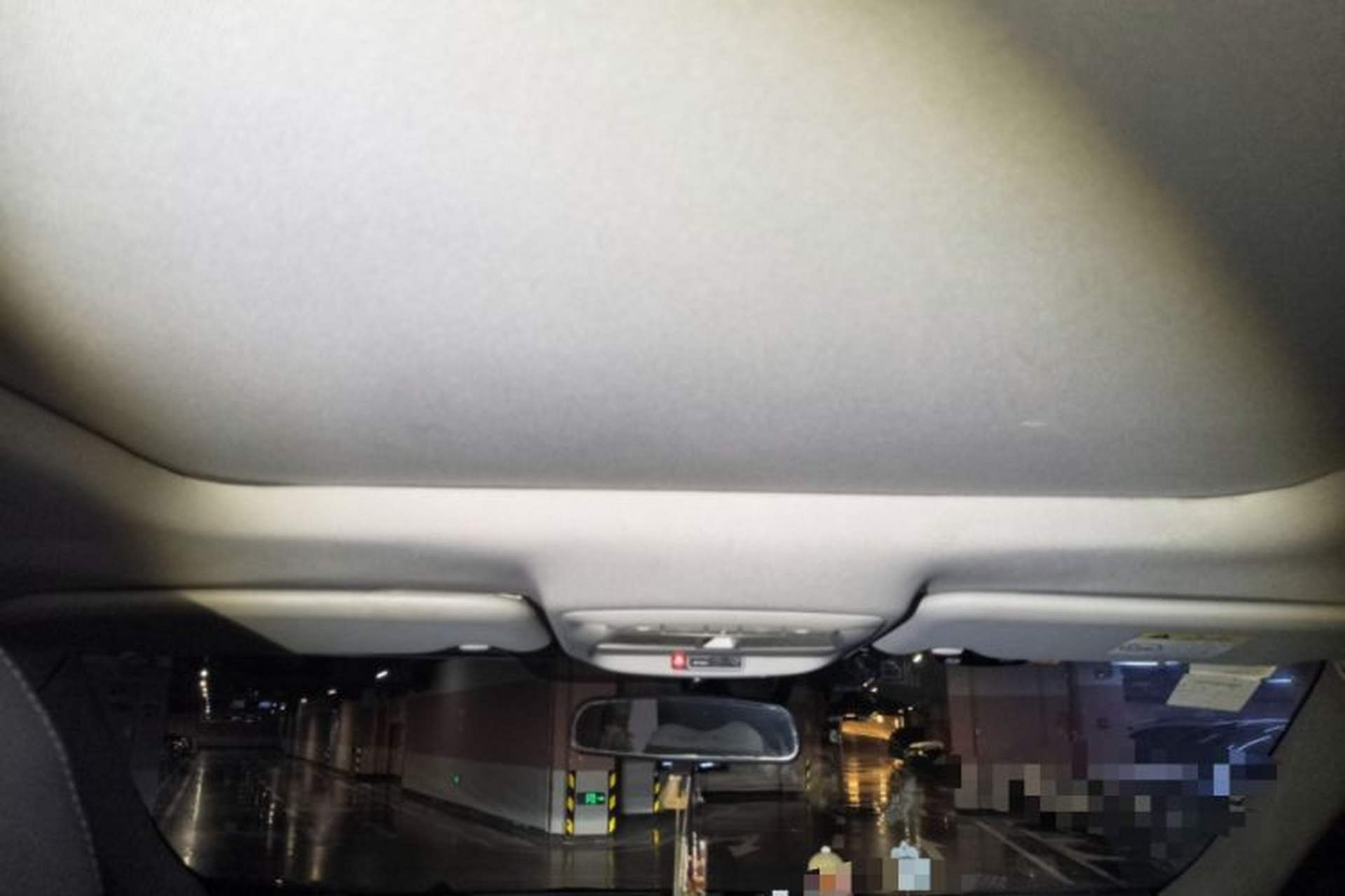 Used Renault Kadjar 2016 2.0L Two-Wheel Drive Leading Edition Headliner