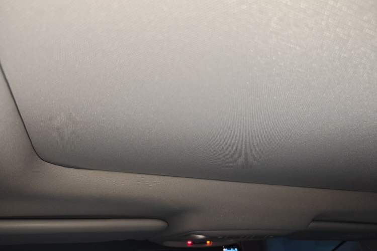 Used Renault Kadjar 2016 2.0L Two-Wheel Drive Prestige Edition Headliner