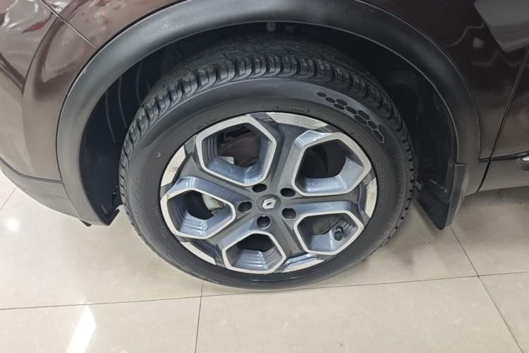 Used Renault Kadjar 2016 2.0L Two-Wheel Drive Prestige Edition Left Front Wheel Hub