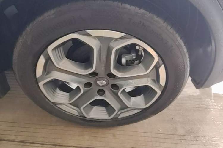 Used Renault Kadjar 2016 2.0L Two-Wheel Drive Prestige Edition Right Front Wheel Hub