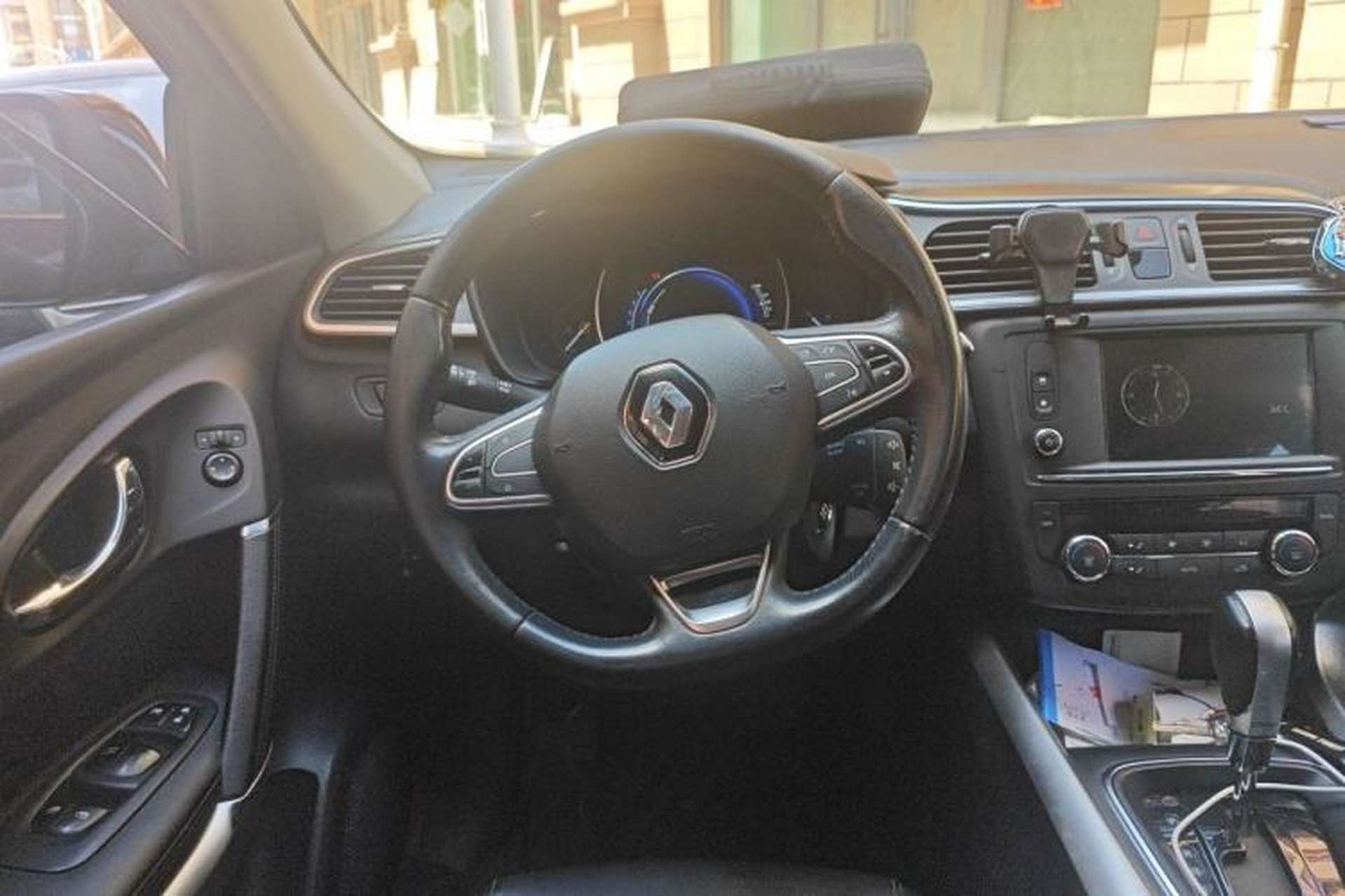 Used Renault Kadjar 2016 2.0L Two-Wheel-Drive Luxury Edition Steering Wheel