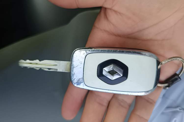 Used Renault Kadjar 2016 2.0L Two-Wheel Drive Leading Edition Vehicle Key