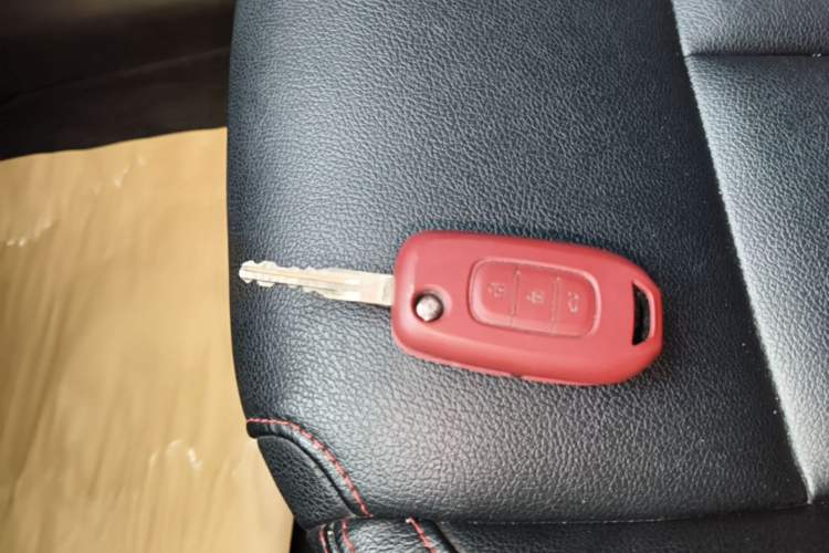Used Renault Kadjar 2016 2.0L Two-Wheel Drive Leading Edition Vehicle Key