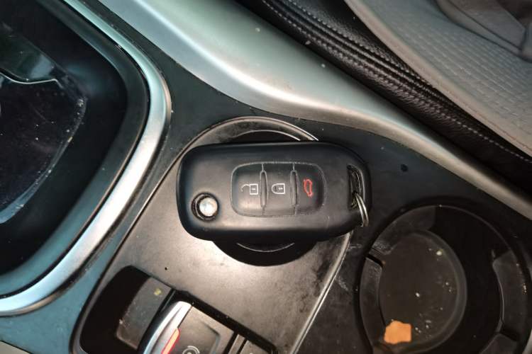 Used Renault Kadjar 2016 2.0L Two-Wheel-Drive Luxury Edition Vehicle Key