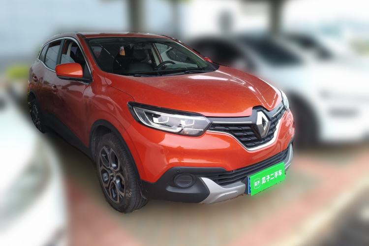 Used Renault Kadjar 2016 2.0L Two-Wheel Drive Comfort Edition Front Right 45 Deg