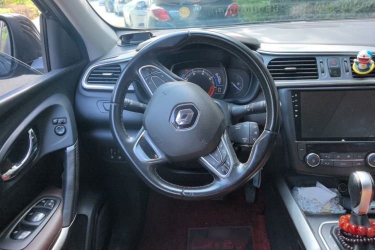 Used Renault Kadjar 2016 2.0L Two-Wheel Drive Leading Edition Steering Wheel