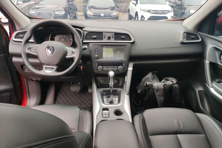 Used Renault Kadjar 2016 2.0L Two-Wheel-Drive Luxury Edition Center Console