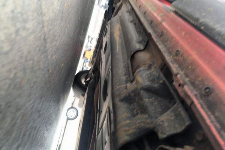 Used Renault Kadjar 2016 2.0L Two-Wheel Drive Comfort Edition Chassis Rear Left