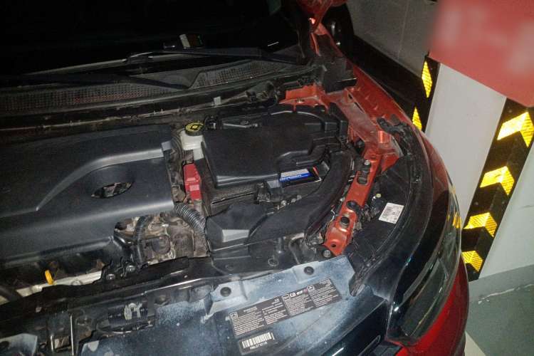 Used Renault Kadjar 2016 2.0L Two-Wheel Drive Prestige Edition Engine Bay Left