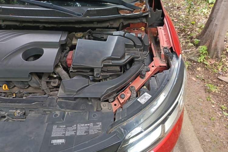 Used Renault Kadjar 2016 2.0L Two-Wheel-Drive Luxury Edition Engine Bay Left