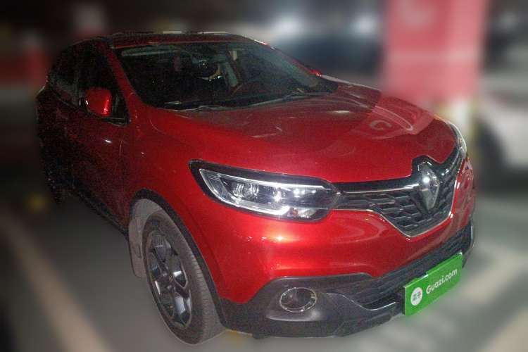 Used Renault Kadjar 2016 2.0L Two-Wheel Drive Prestige Edition Front Right 45 Deg
