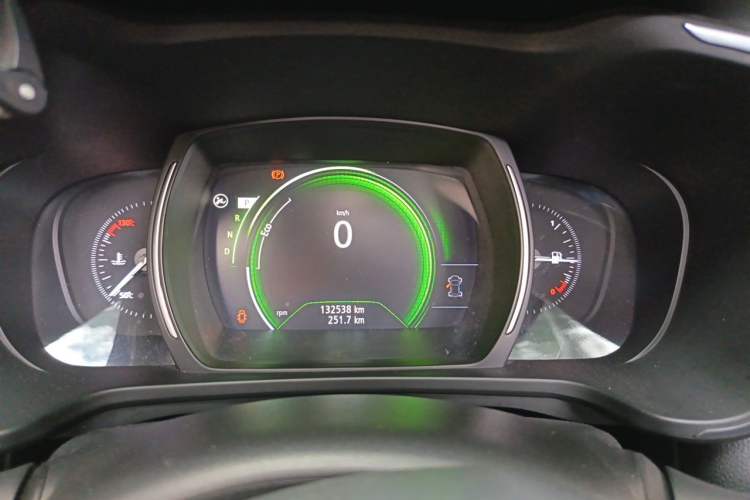 Used Renault Kadjar 2016 2.0L Two-Wheel-Drive Luxury Edition Instrument Cluster