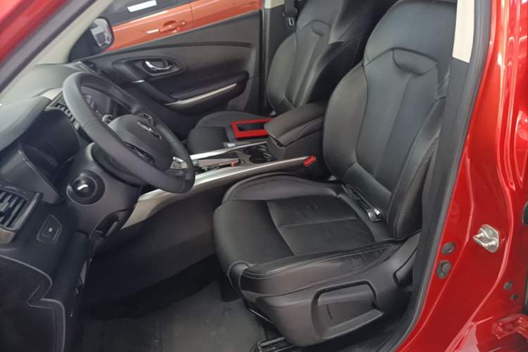 Used Renault Kadjar 2016 2.0L Two-Wheel-Drive Luxury Edition Left Front Seat