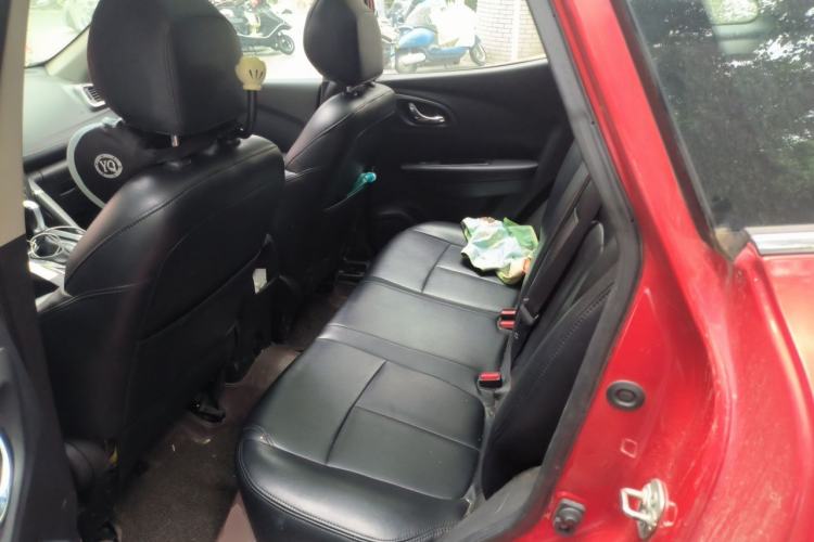 Used Renault Kadjar 2016 2.0L Two-Wheel Drive Comfort Edition Left Rear Seat